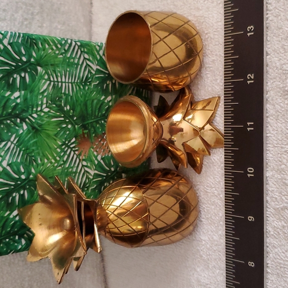 2 Vintage Pineapple Candle Holders - Picture 9 of 10